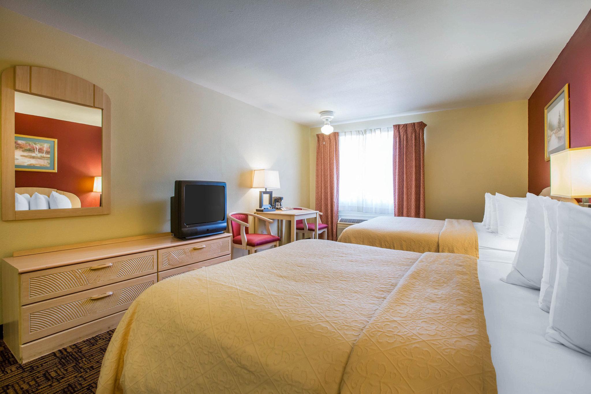 Quality Inn & Suites Weed Luaran gambar