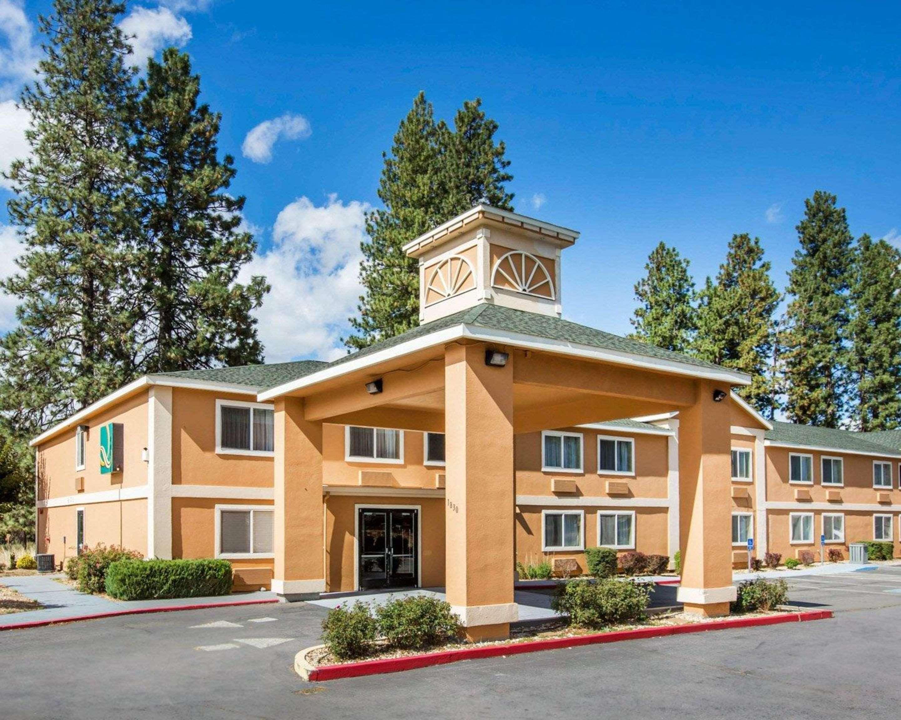 Quality Inn & Suites Weed Luaran gambar