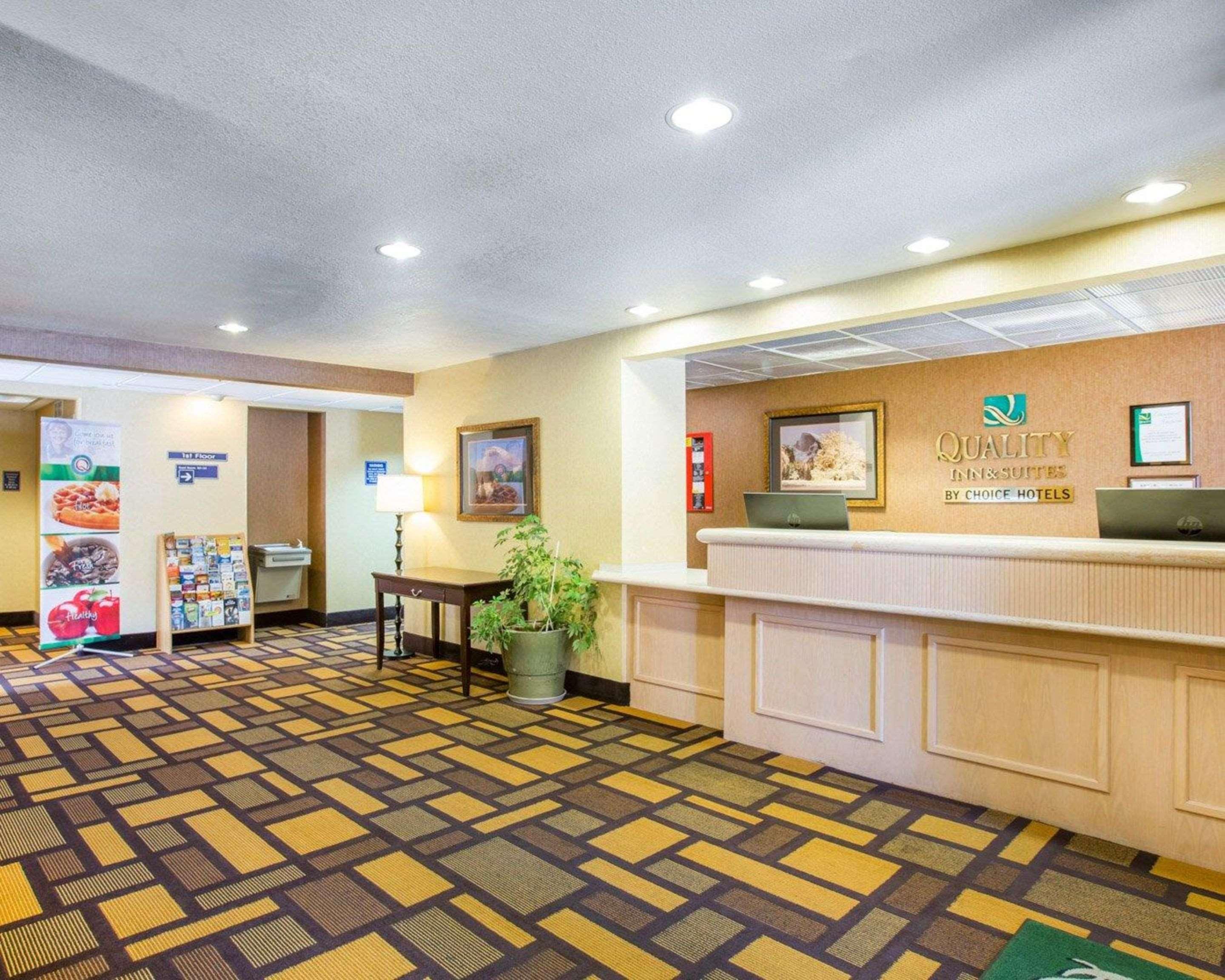 Quality Inn & Suites Weed Luaran gambar
