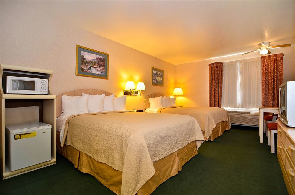 Quality Inn & Suites Weed Bilik gambar